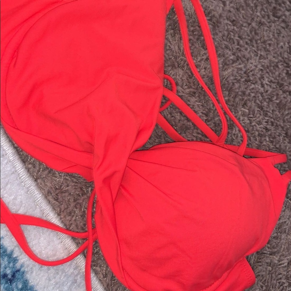 Red bikini top. Size large